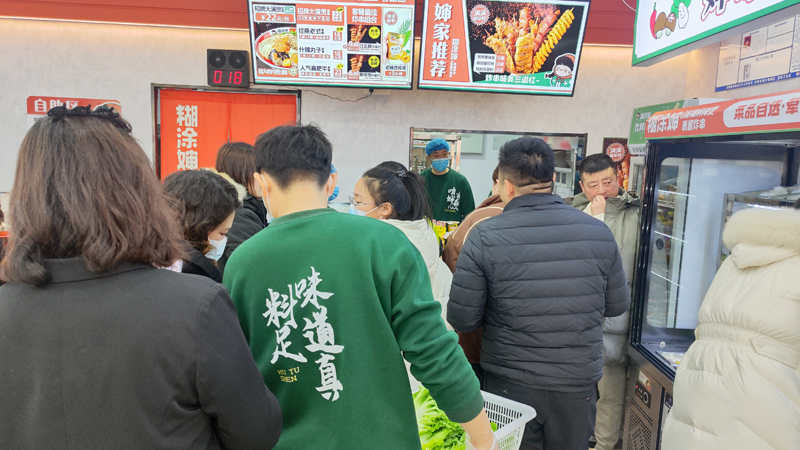 糊涂婶麻辣烫加盟品牌以其独特魅力成为加盟商的不二之选